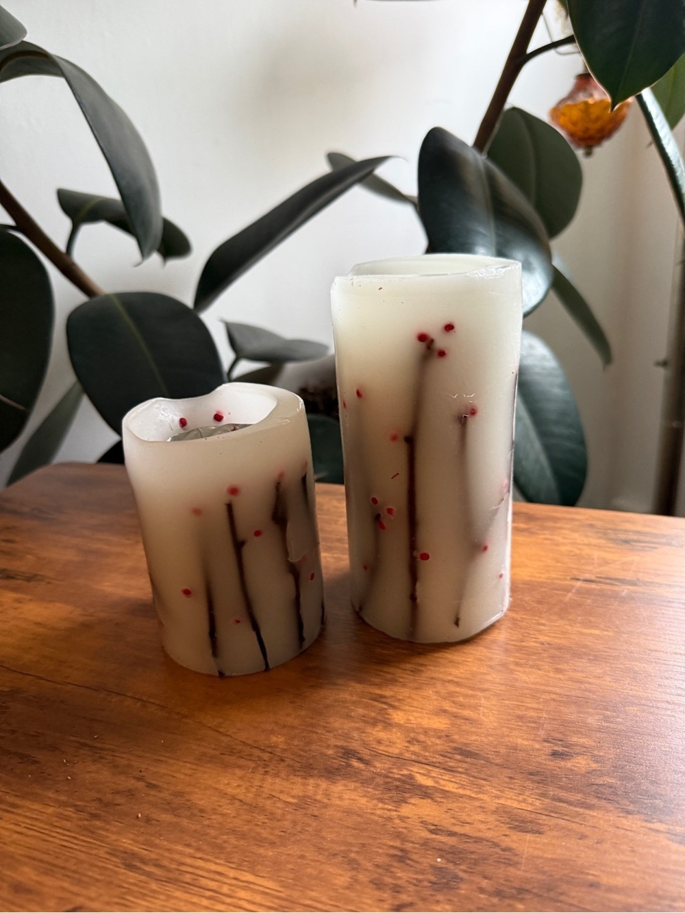 Cream Berry Pillar Candle Holiday used - Decorative Home Accent